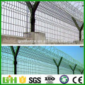 High Quality Hot Dipped Galvanized Y Post Welded Airport Security Fence wire mesh fence